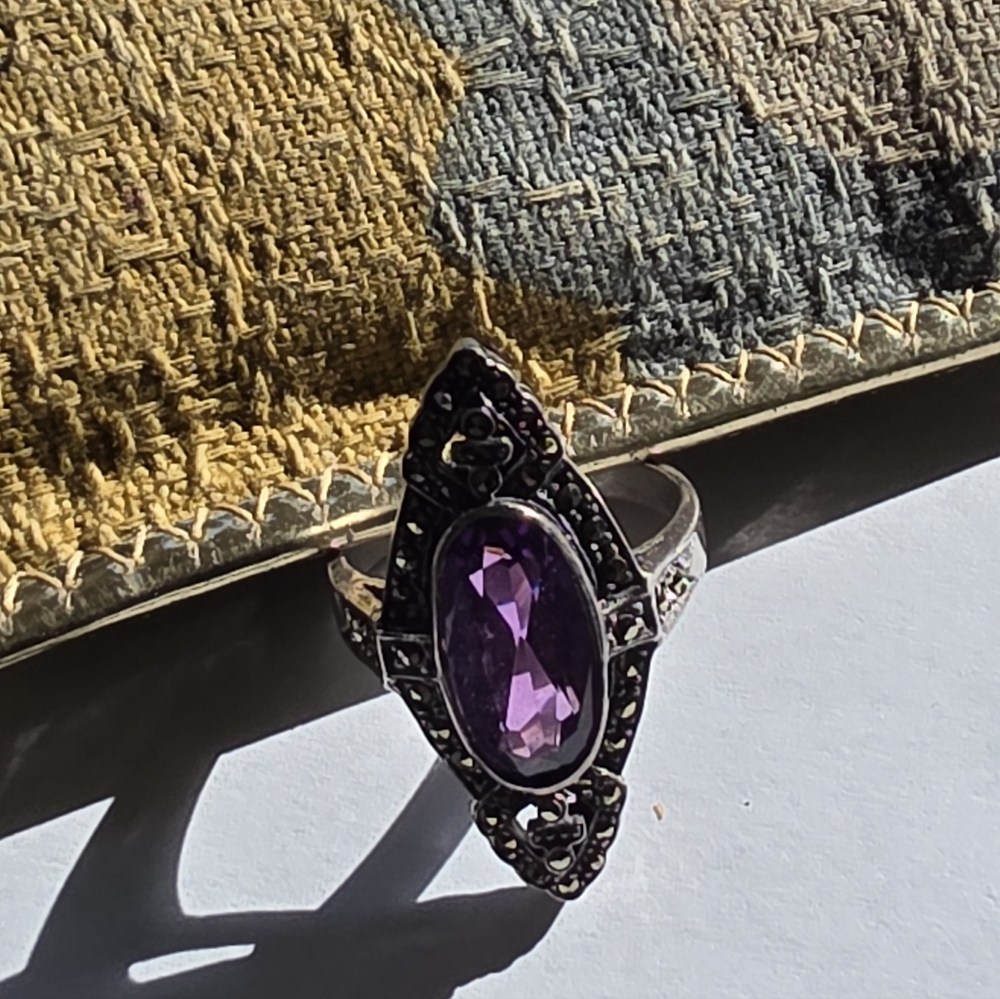 Art Deco Sterling amethyst and marcasite ring